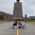 Mitad Del Mundo