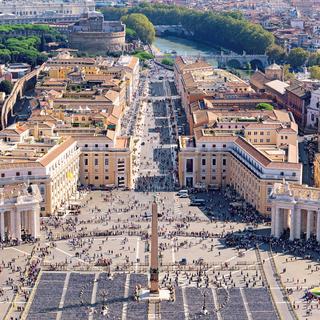 Papal Audience & St. Peter's Basilica Guided Tour for 2 - Rome