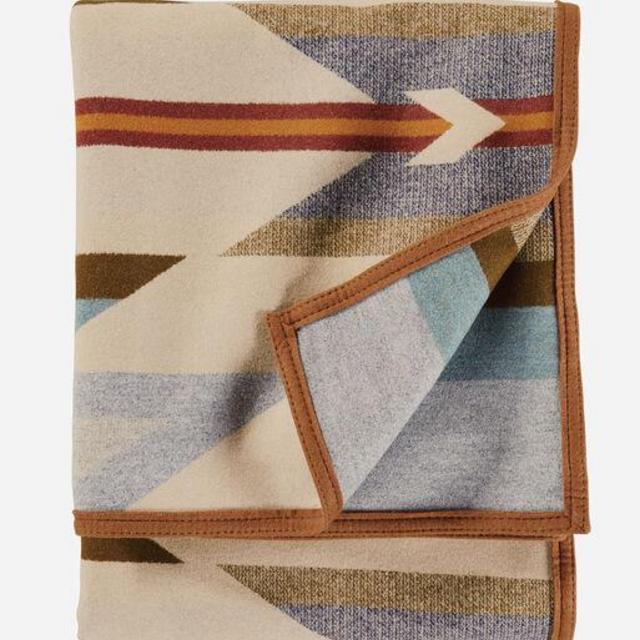 WYETH TRAIL BLANKET