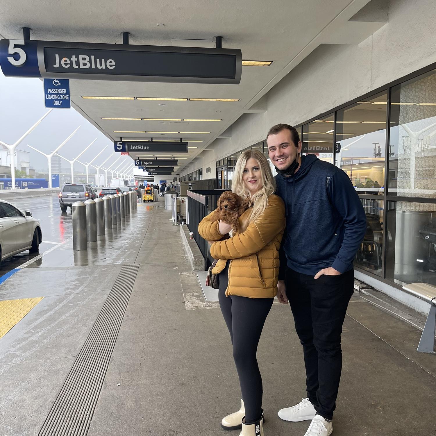 The day we picked up Marlowe from the airport! Garrett took the day off of work to drive my momma and I to pick her up & to be apart of the moment! 🤍