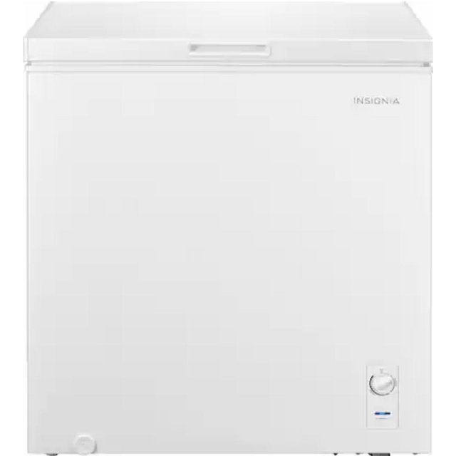 Insignia™ - 7 Cu. Ft. Garage-Ready Chest Freezer - White