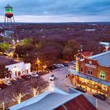 Downtown Greune Eats & Drinks!