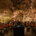 🍽️ The Cave