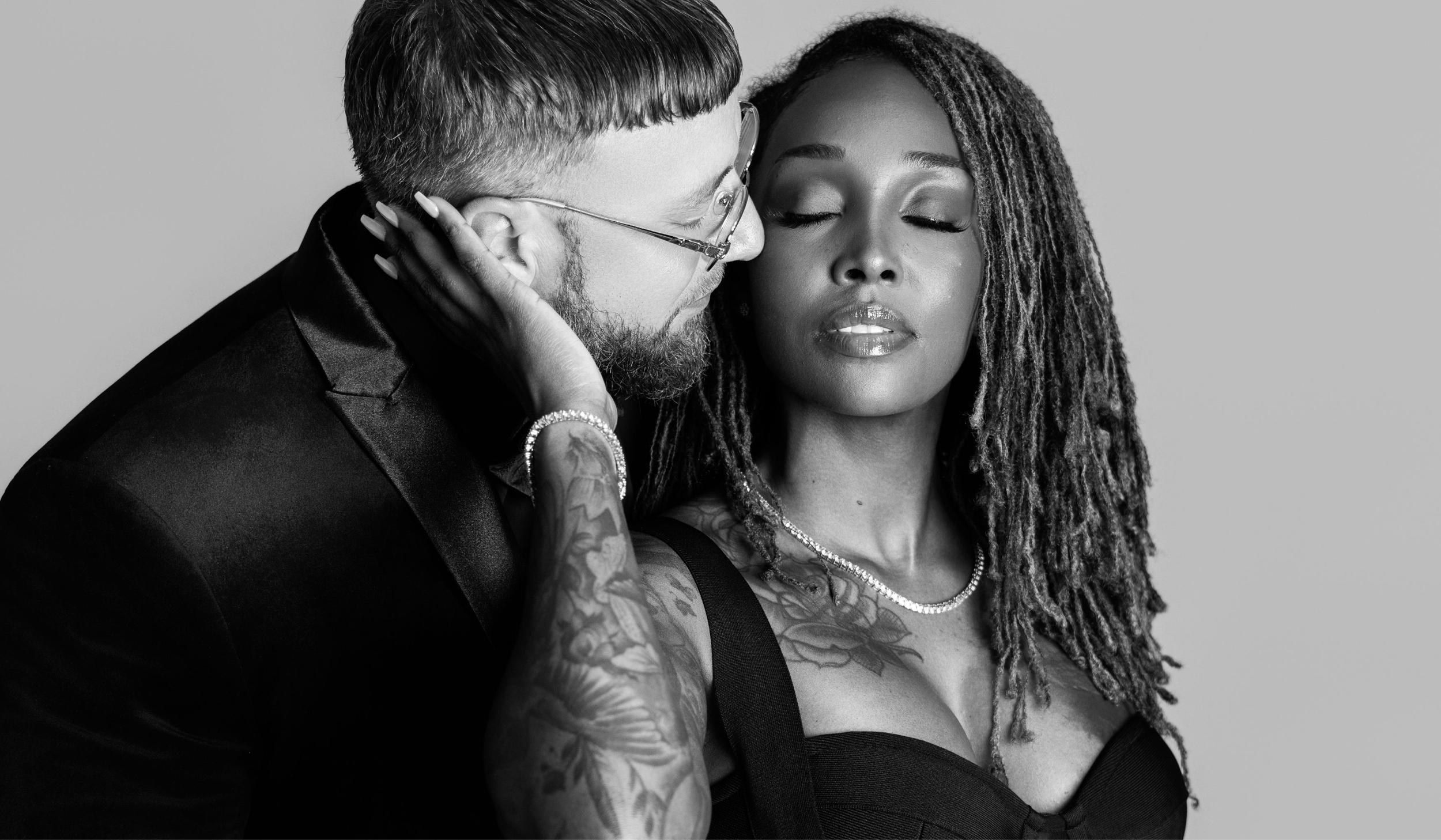 The Wedding Website of Princess Thomas and Alex Malone