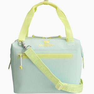 The All Day Julienne Mini Cooler | 10 Can | 7.4 QT | 7.0 L