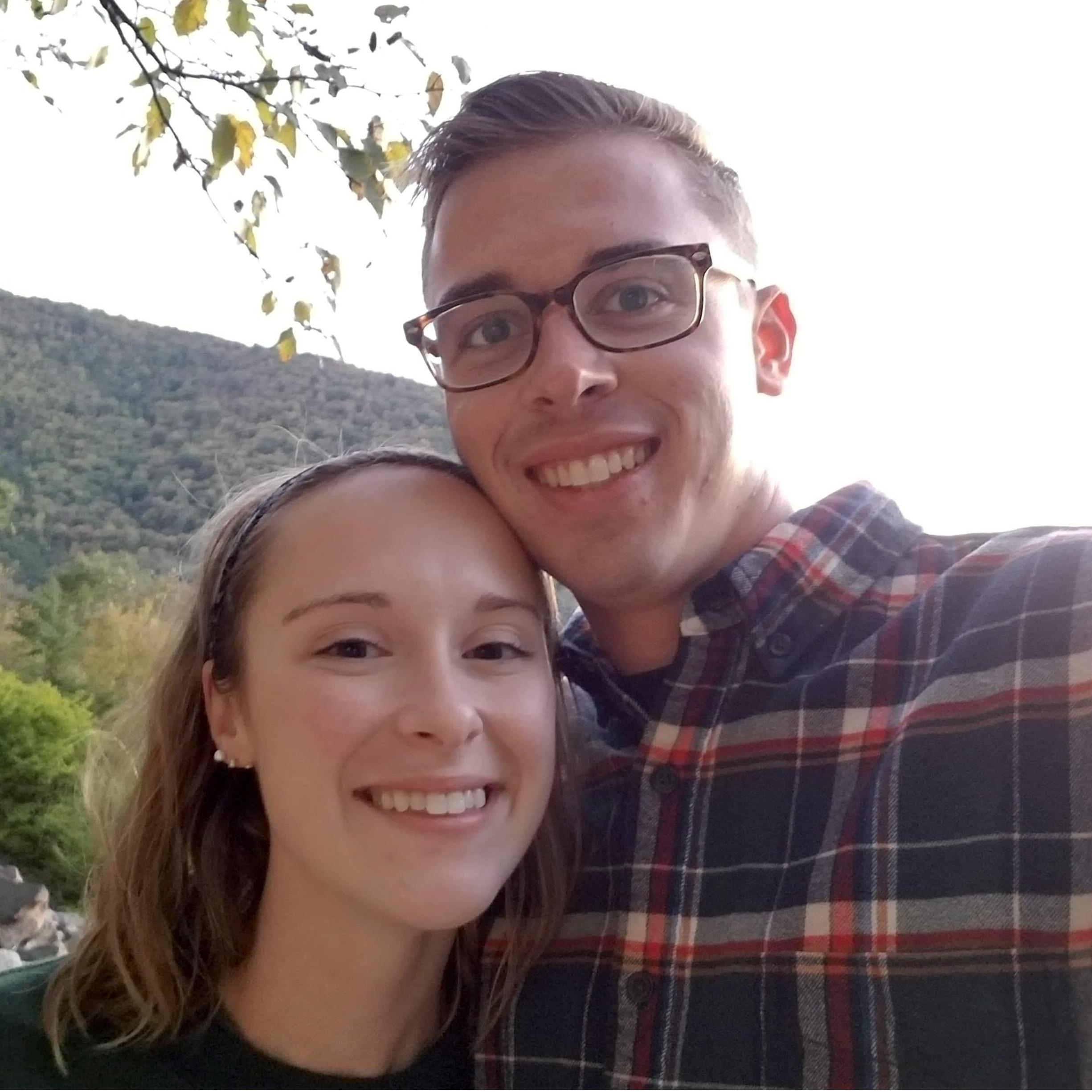 First date - hiking the thousand steps fall 2019