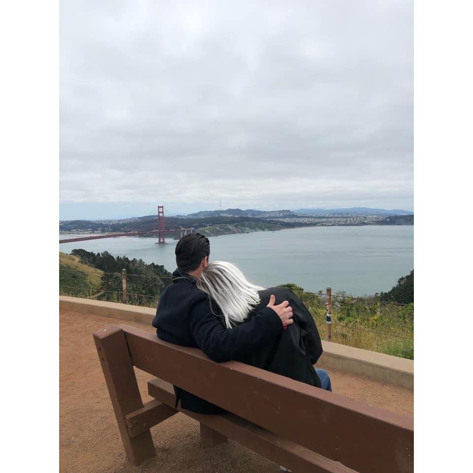 Snuggling up with incredible views of San Fransisco & the Golden Gate Bridge