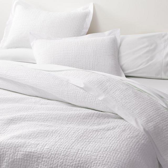 Celeste White Cotton Solid Quilt Full/Queen