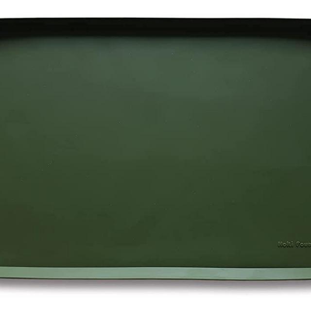 Hoki Found Waterproof Silicone Pet Feeding Mats with High Lips, Multiple Size and Colors for Dogs, Cats & Others