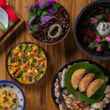 TO EAT | PARA COMER