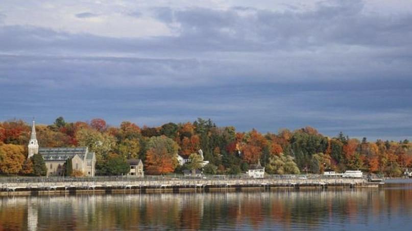 The Wedding Website of Kelly Cummings and Rahul Shah