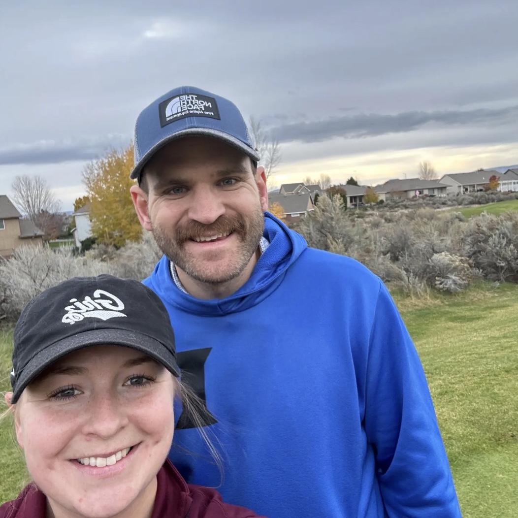 While Kylie was wrapping up her educational career in the Tri-Cities, Daron made a few trips which made for some fun dates including golfing.