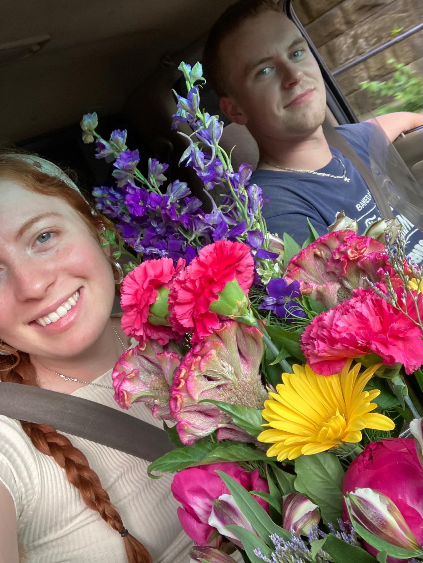 6 year anniversary in western mass 🥰💐