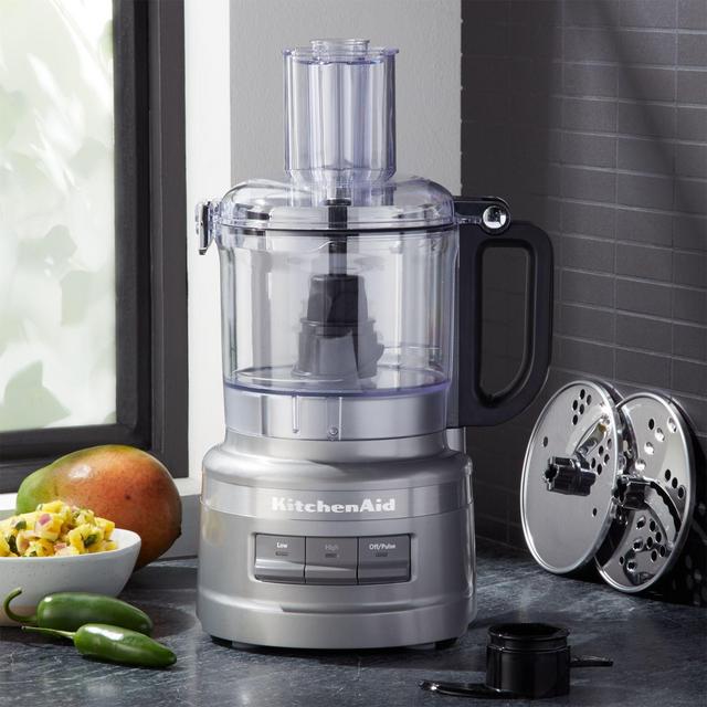KitchenAid ® Contour Silver 7-Cup Food Processor Plus