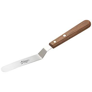 Ateco 1385 Offset Spatula with 4.5-Inch Stainless Steel Blade, Wood Handle