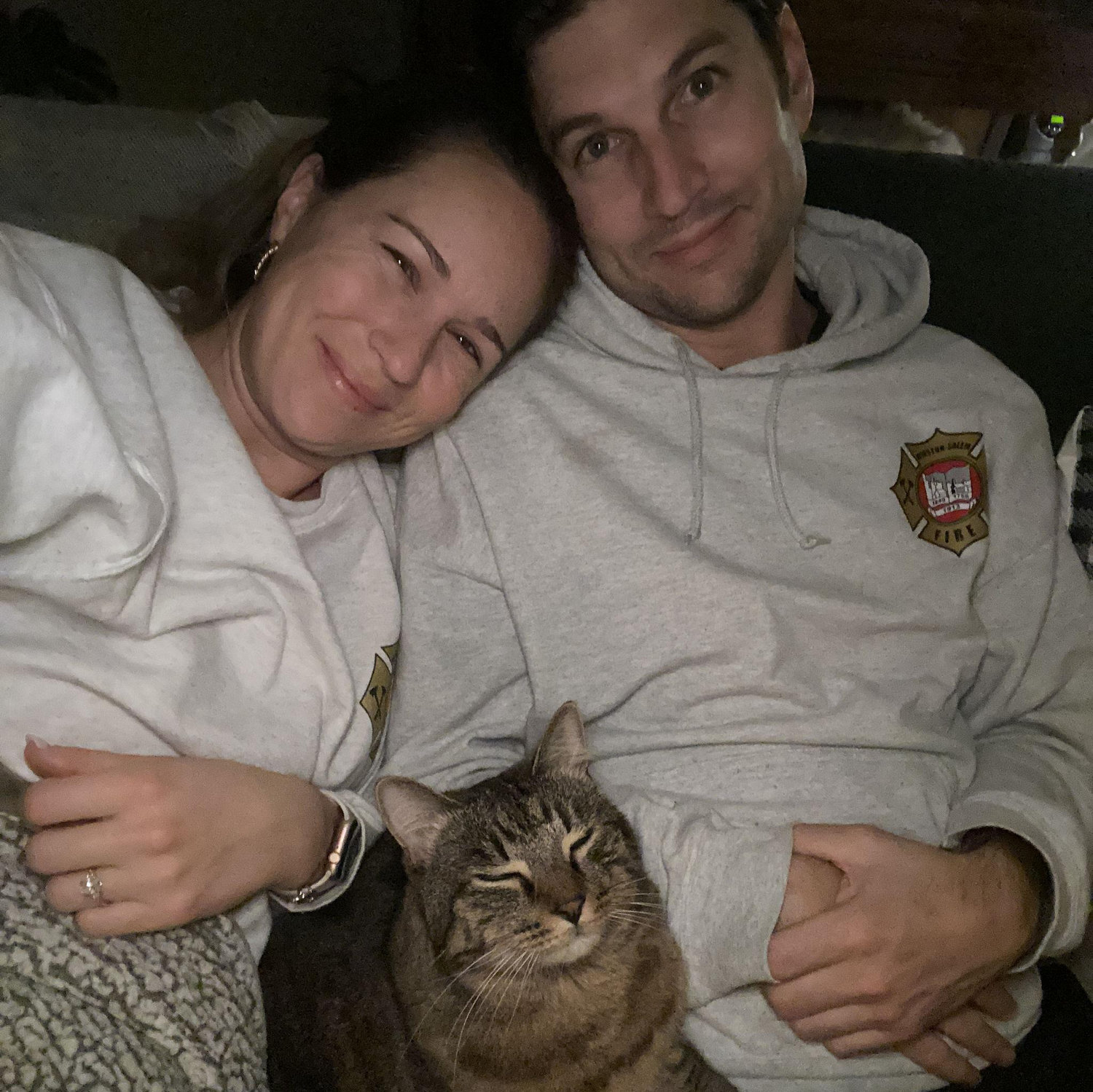 Family Cuddles (Winter 2025)