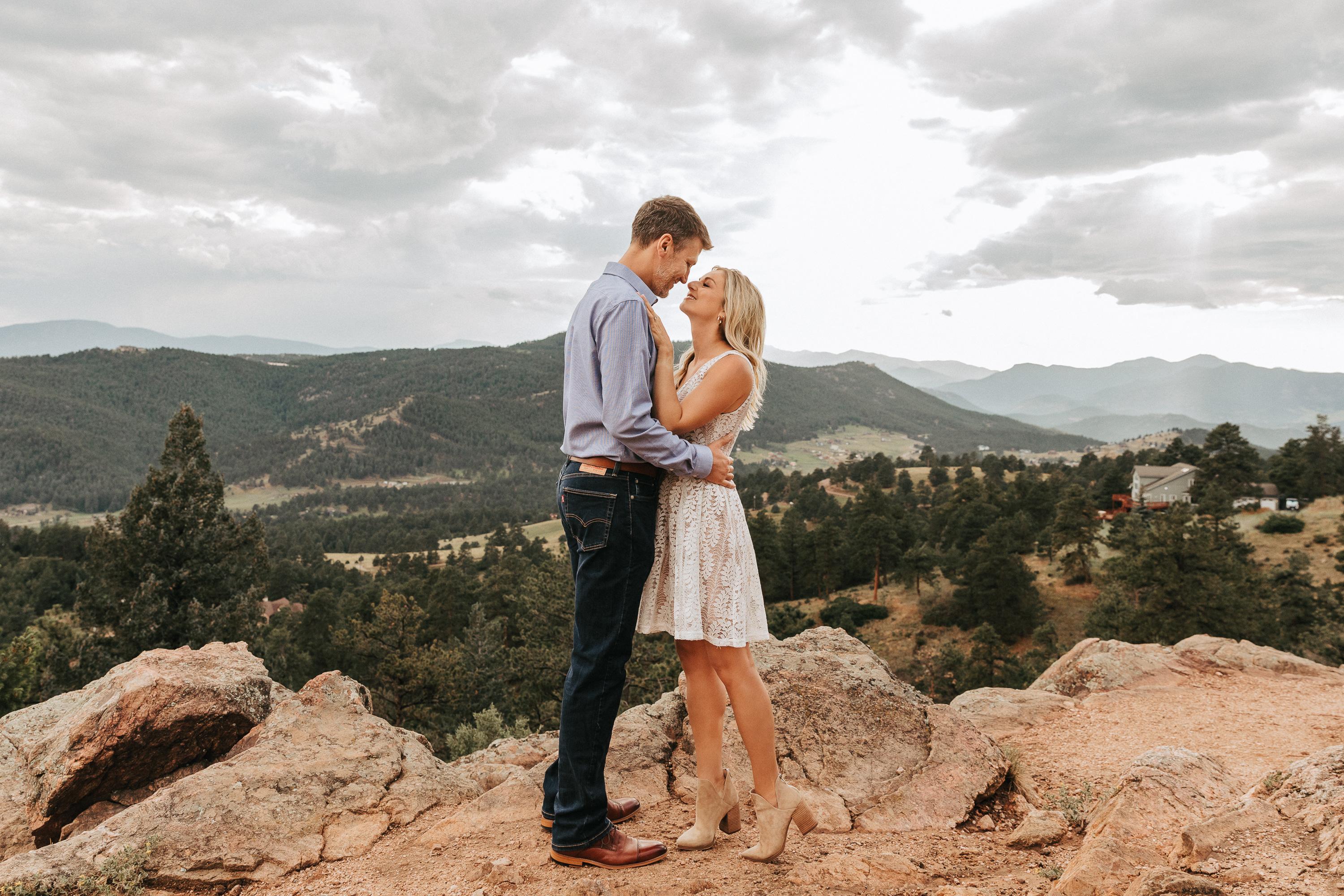 The Wedding Website of Andrew Parrott and Emily Johnson