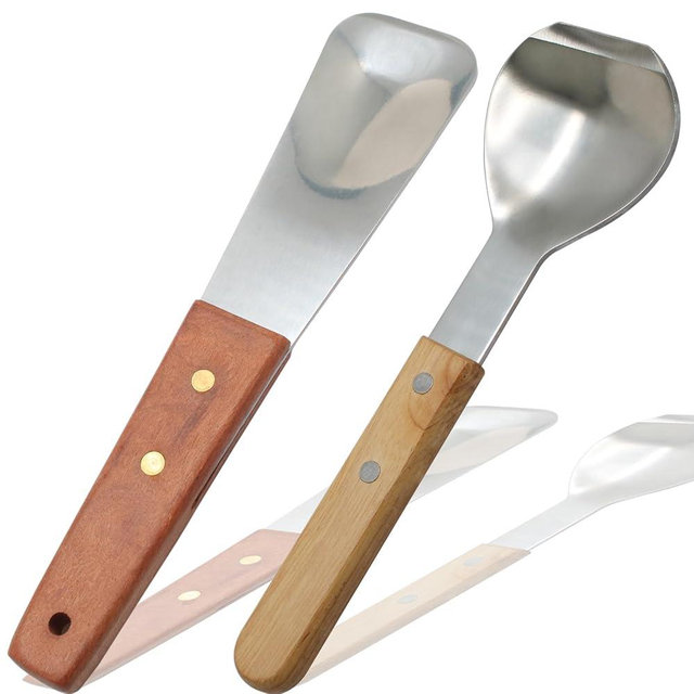Amgiimor 2 Pack Ice Cream Spade Set, Stainless Steel Ice Cream Scoop with Wooden Handle Butter Cutter Cake Scraper Essential Kitchen Tool