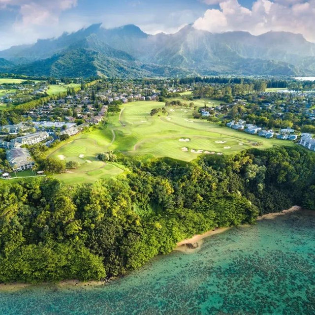 Honeymoon Golf Round - Princeville Makai Golf Club