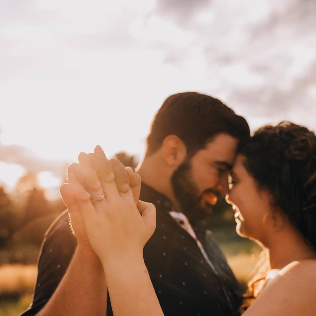 Engagement photos by Bonnie Turner