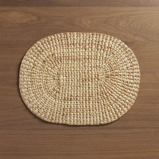 Water Hyacinth Oval Placemat