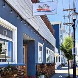 SandBar (Hull) Coastal Kitchen