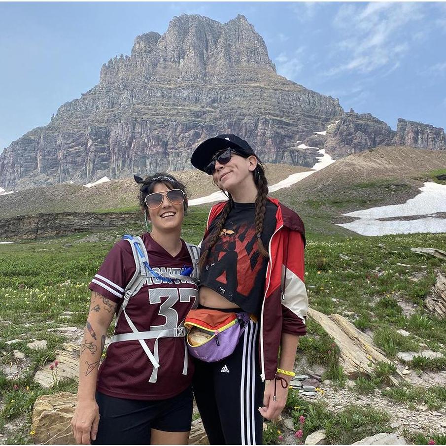 hiking in glacier national park