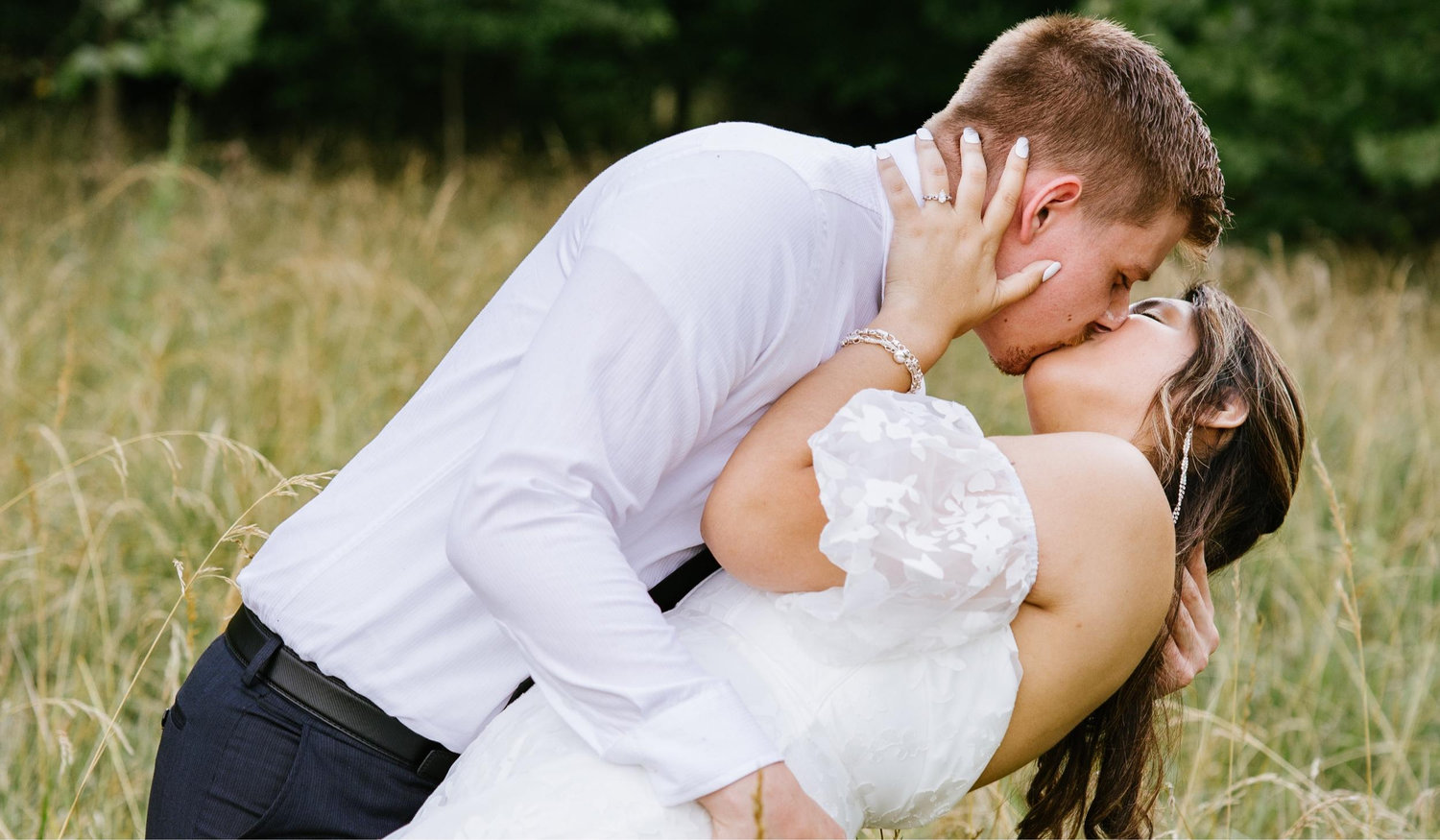 The Wedding Website of Alexandra Leon and Christopher Barker