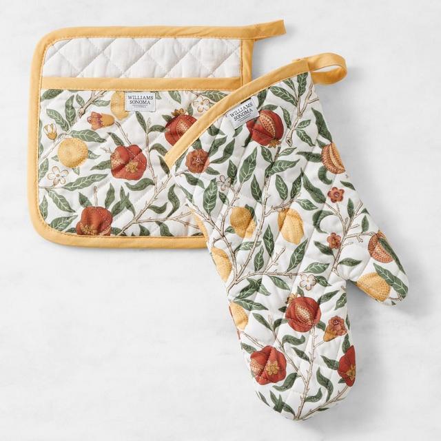 Williams Sonona x Morris & Co. Fruit Oven Mitt & Potholder Set