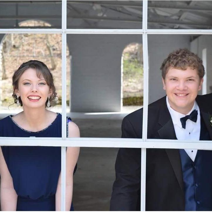 Best Prom Date