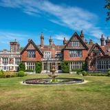 Elmers Court Hotel & Resort