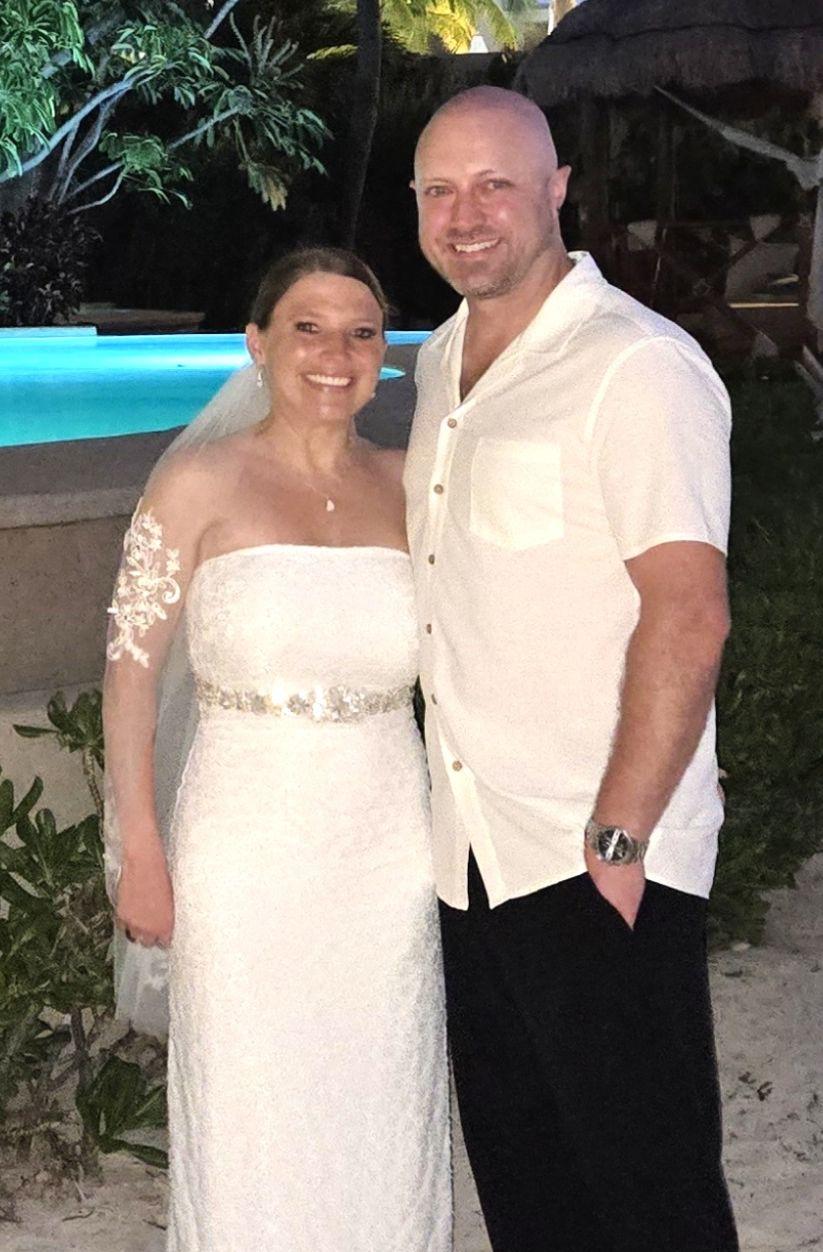 The Wedding Website of Angela Oberkramer and Justin Oberkramer