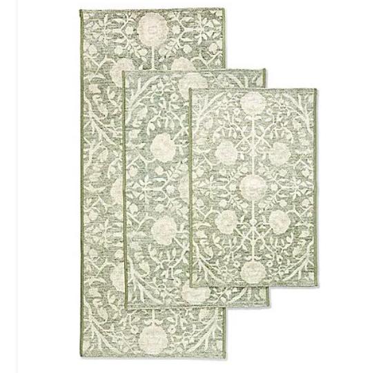 Southern Living Persian Woven Bath Rug, Sage Green 21x34”