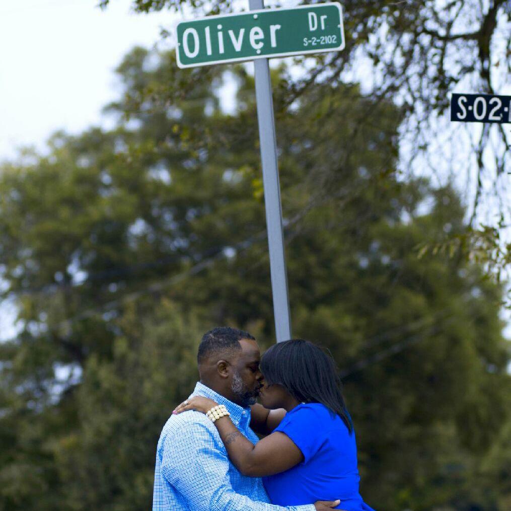 Funny thing is that I grew up on Oliver Drive as a kid. I never would have imagined that one day my last name would be changed to OLIVER!!!!!!