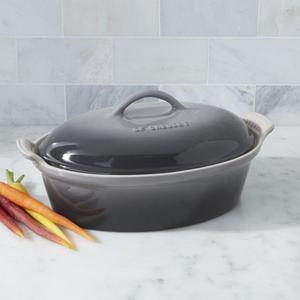 Le Creuset ® Heritage Oyster 2.5-Qt. Covered Oval Casserole