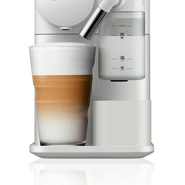 Nespresso Lattissima One Coffee and Espresso Maker by De'Longhi, Porcelain White