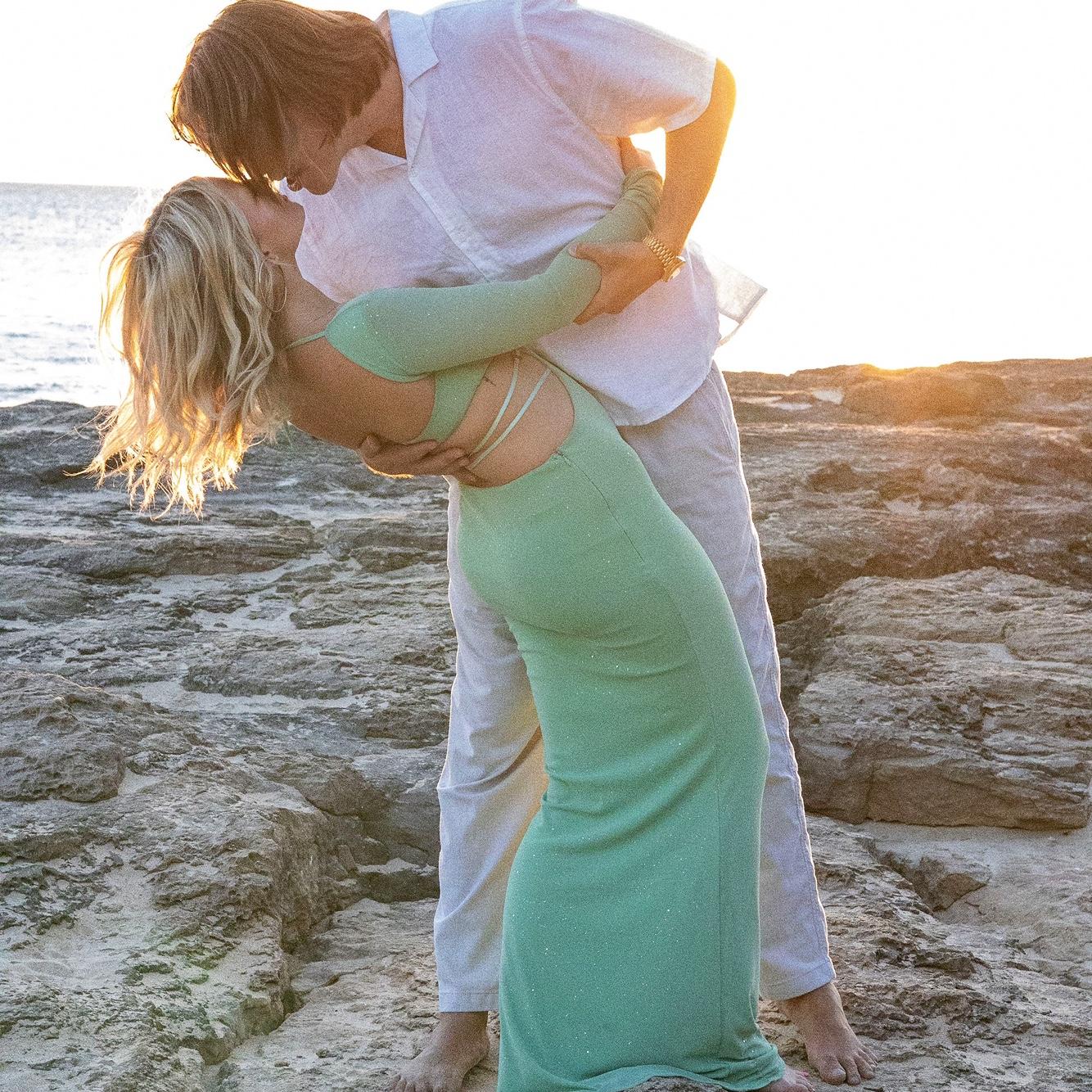 Proposal photos in Hawai'i