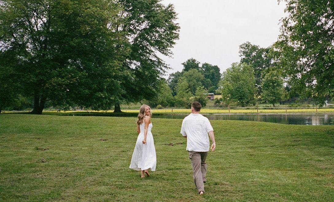 The Wedding Website of Holly Lunt and Ian Nickischer