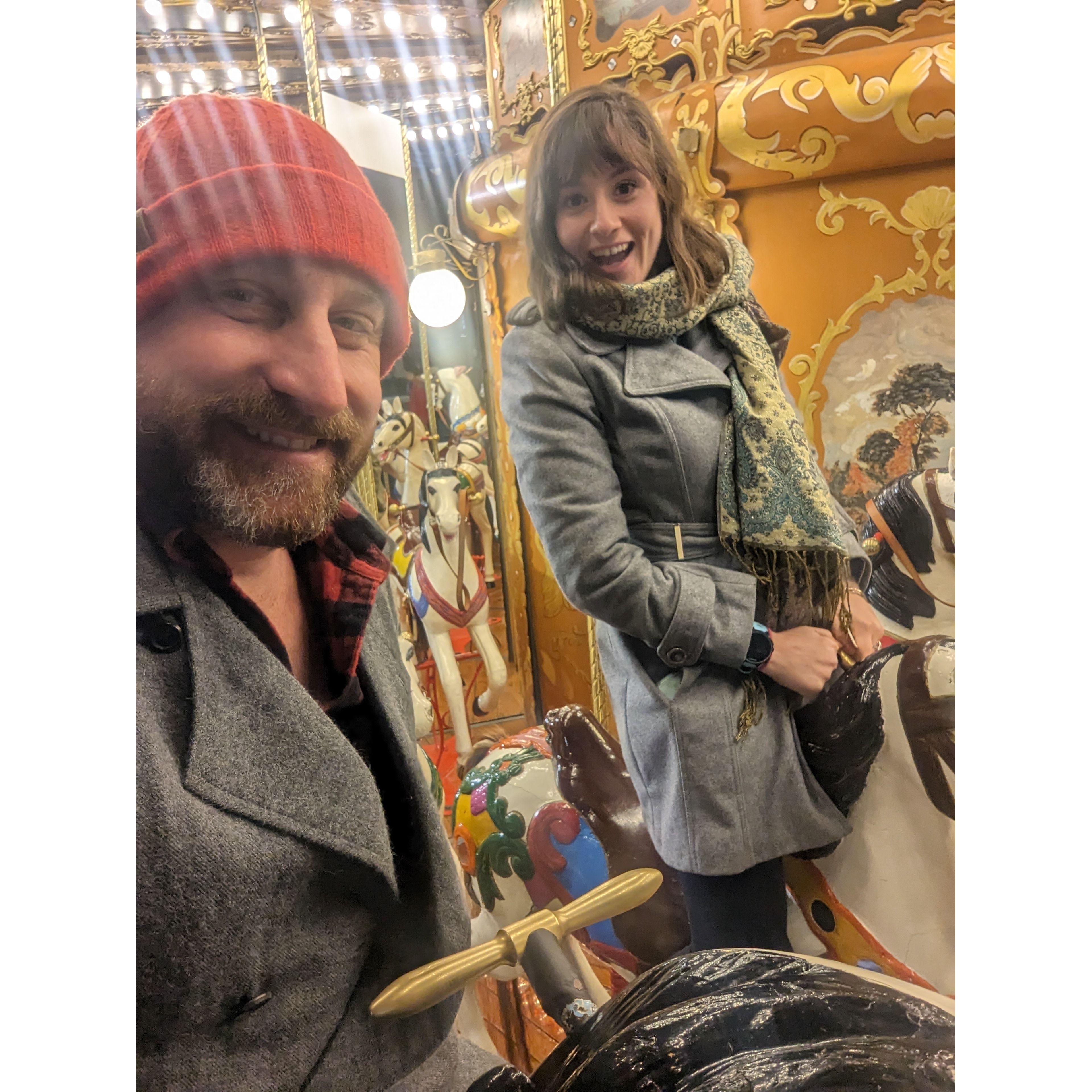 Riden a carousel in Rome