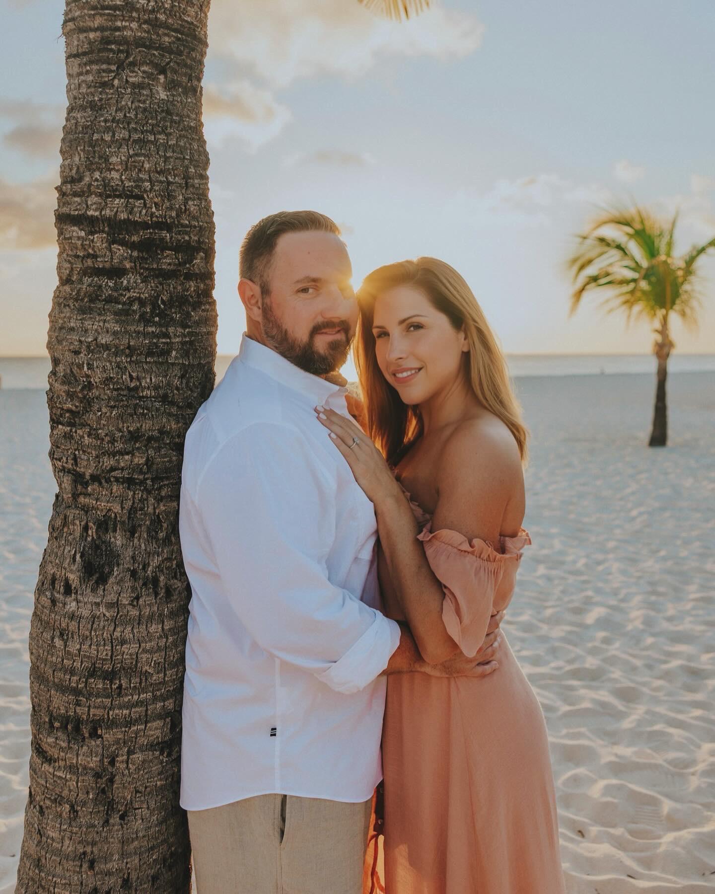 The Wedding Website of ALEXIS BATTLE and RYAN DONOVAN