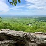 Bears Den Hike