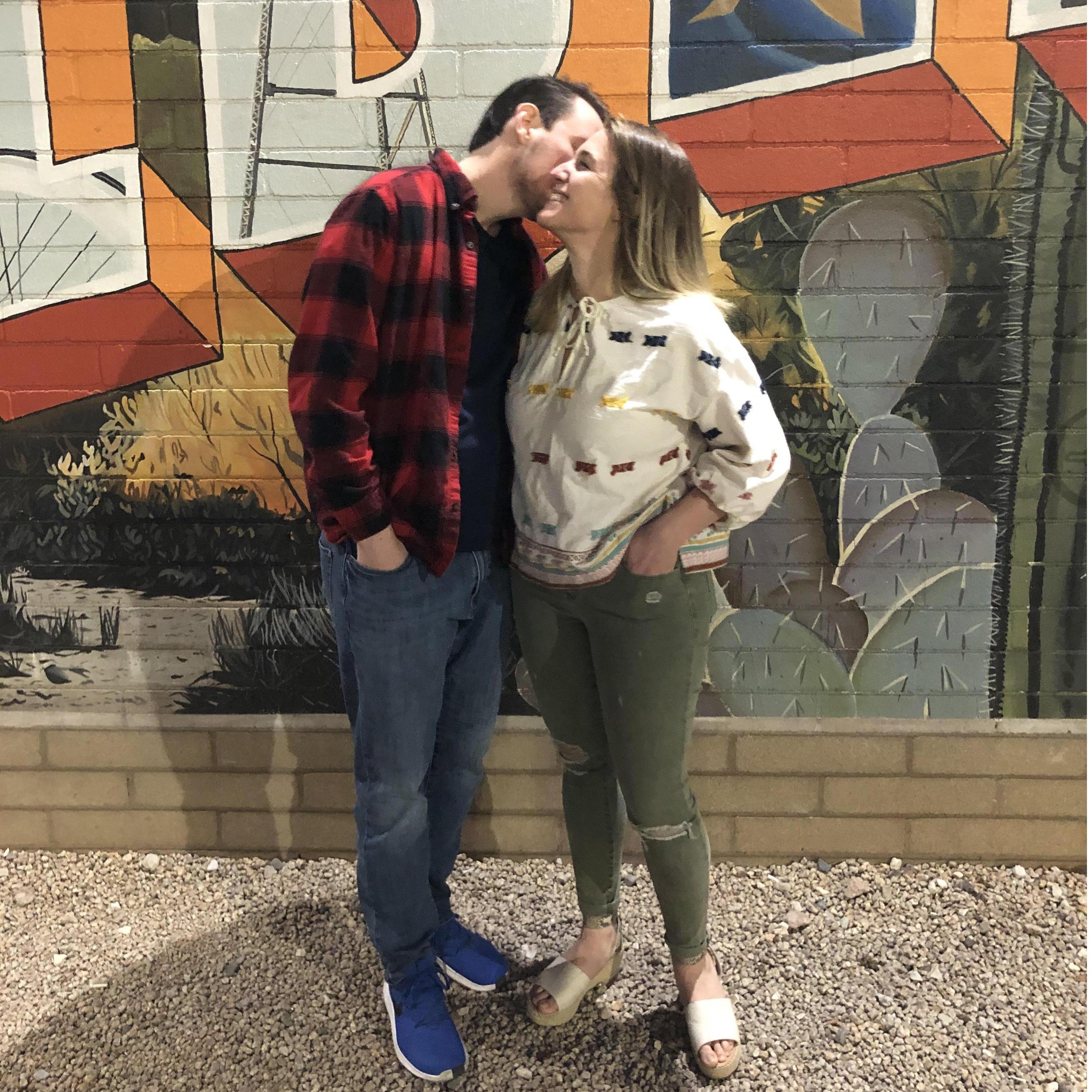 Smooches in downtown Gilbert, AZ