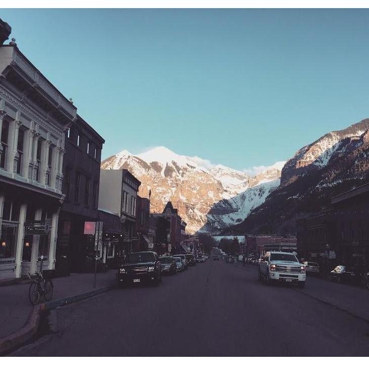 A lucky weekend of powder in Telluride 03.2017