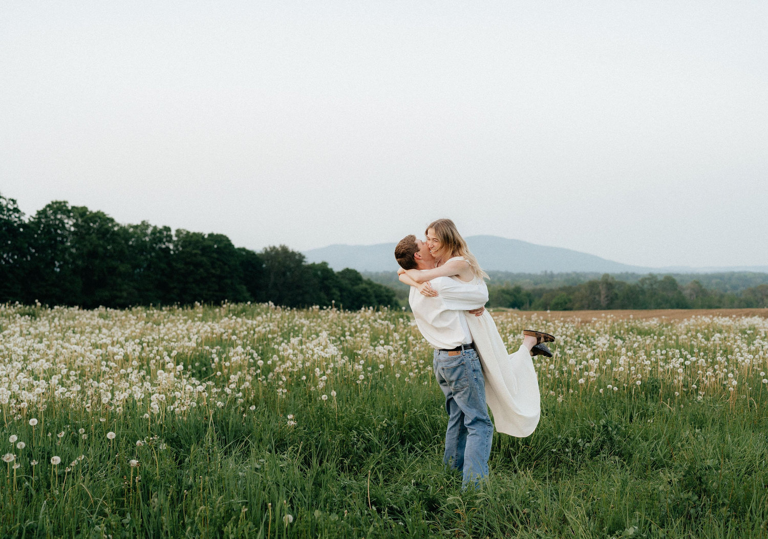 The Wedding Website of Lauren Shubelka and Zackary Grass