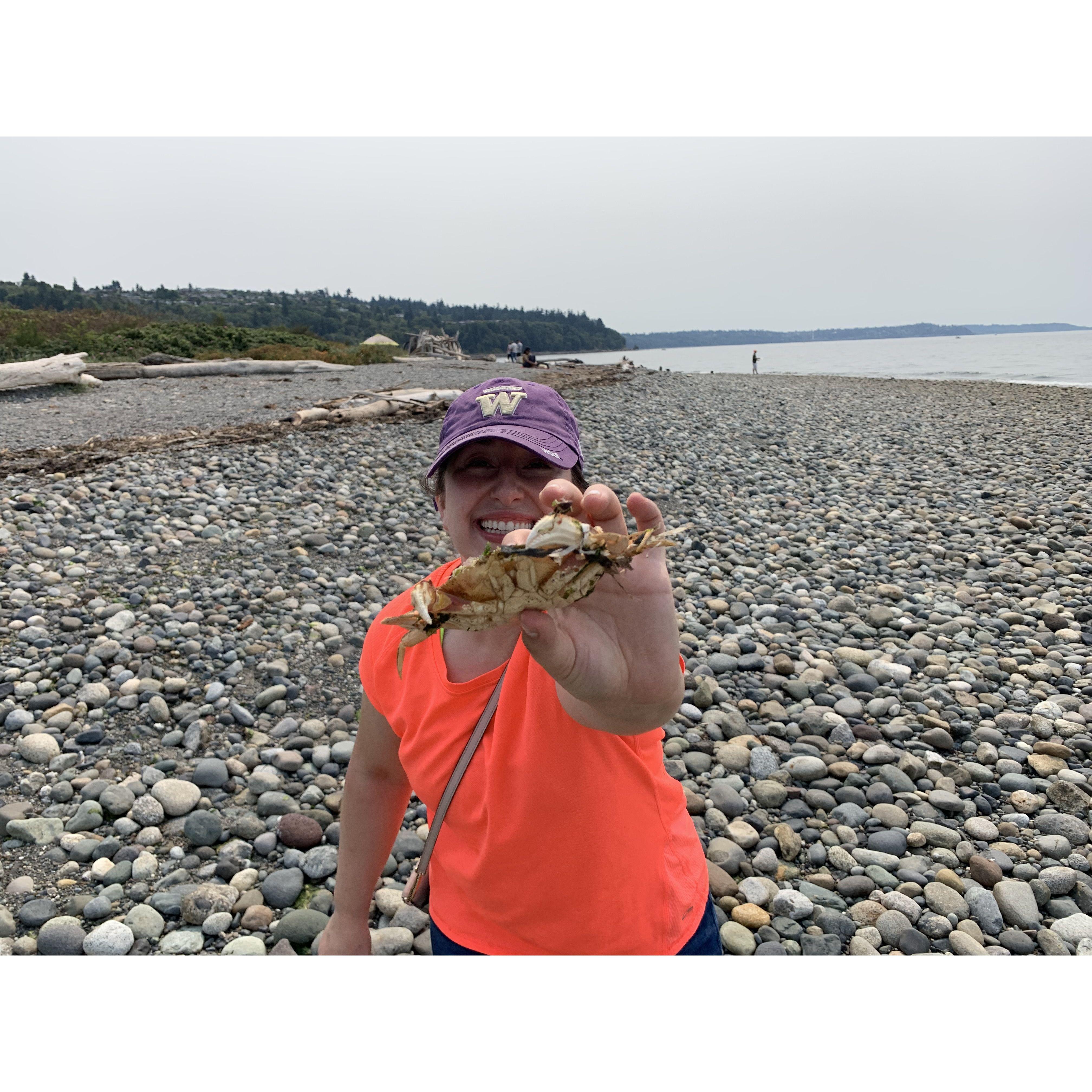 Sylvana attacking the photographer (aka Ryan) with a nasty crab. BAD SEA SPIDER!