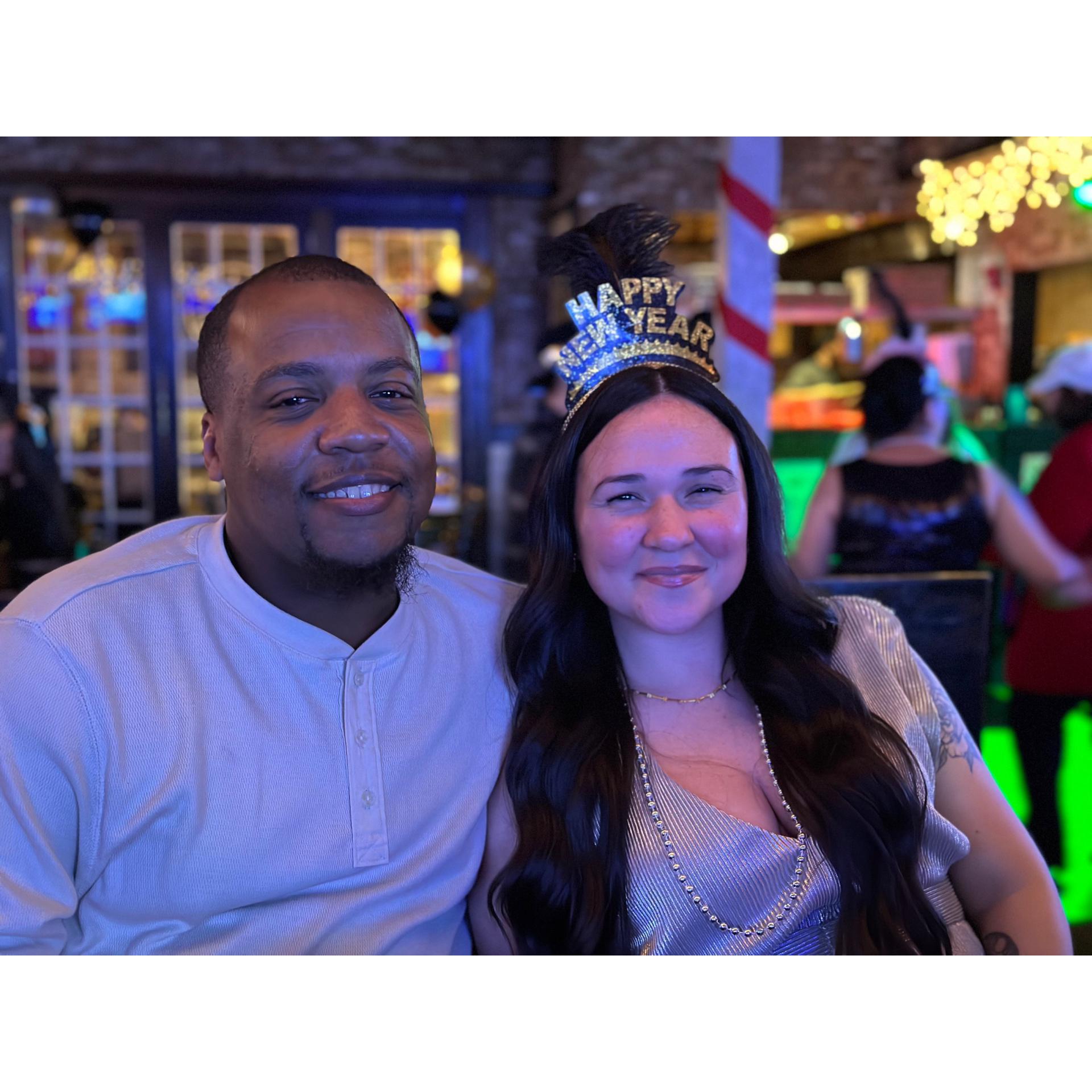 Sparkling into 2023 together!