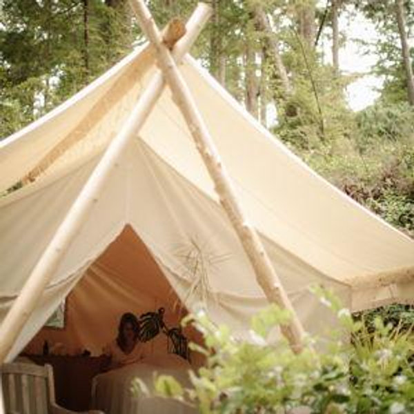 60-Minute Couples Massage on our Mini-moon in Tofino BC