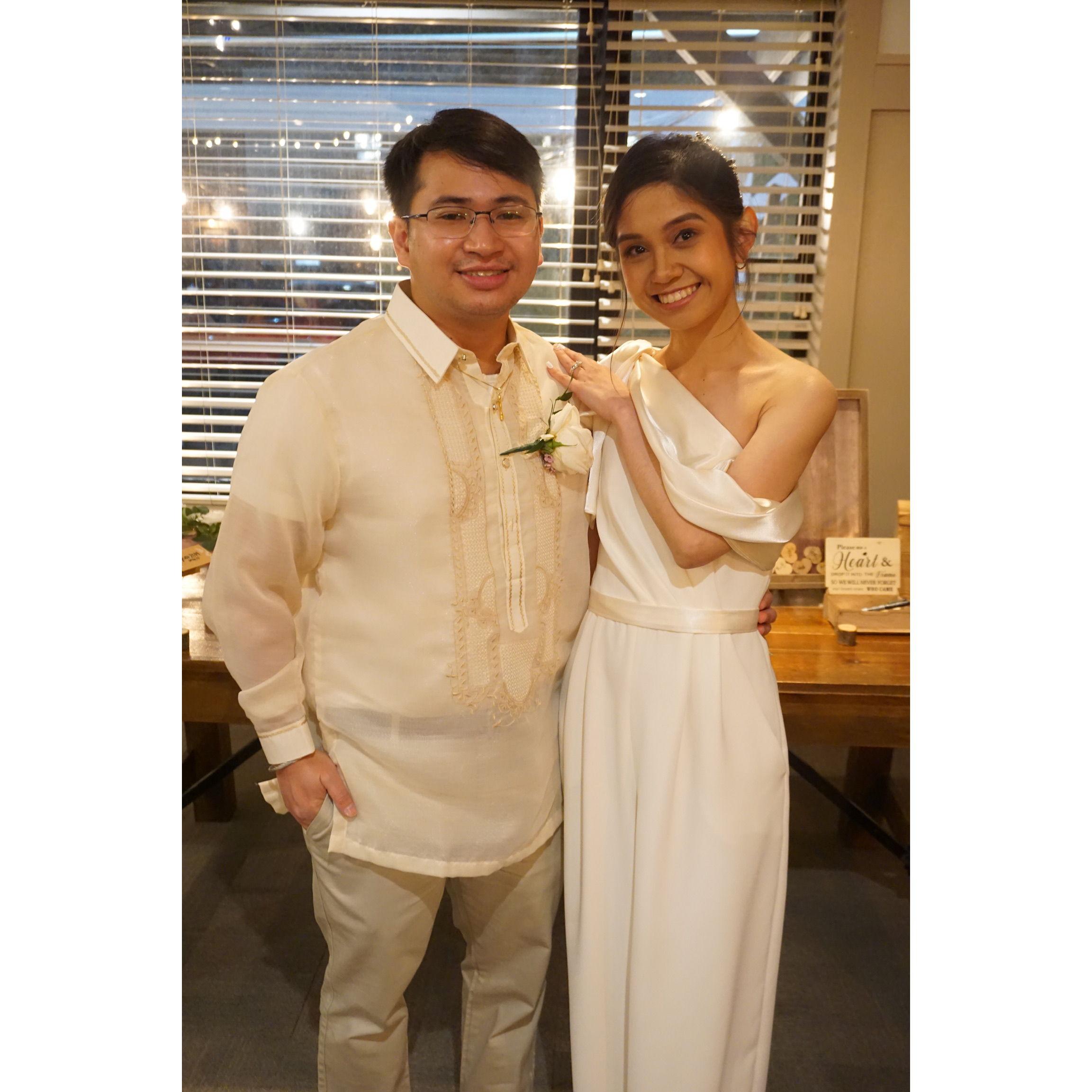 Took a real New Yorker (Josheff) and a planner (Kim) to plan a wedding dinner for just a month. Celebrated with few of our family & friends, not just us being married but Josheff passing his PE Exam.