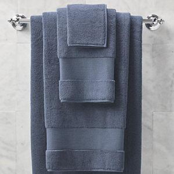 Frontgate Resort Collection Bath Towels (Set of 6) Color: French Blue