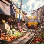 Day 2: Railway & floating market adventure